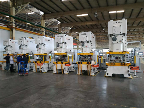 220V 100rpm Quick Mold Change System Electro Permanent Magnetic Plate